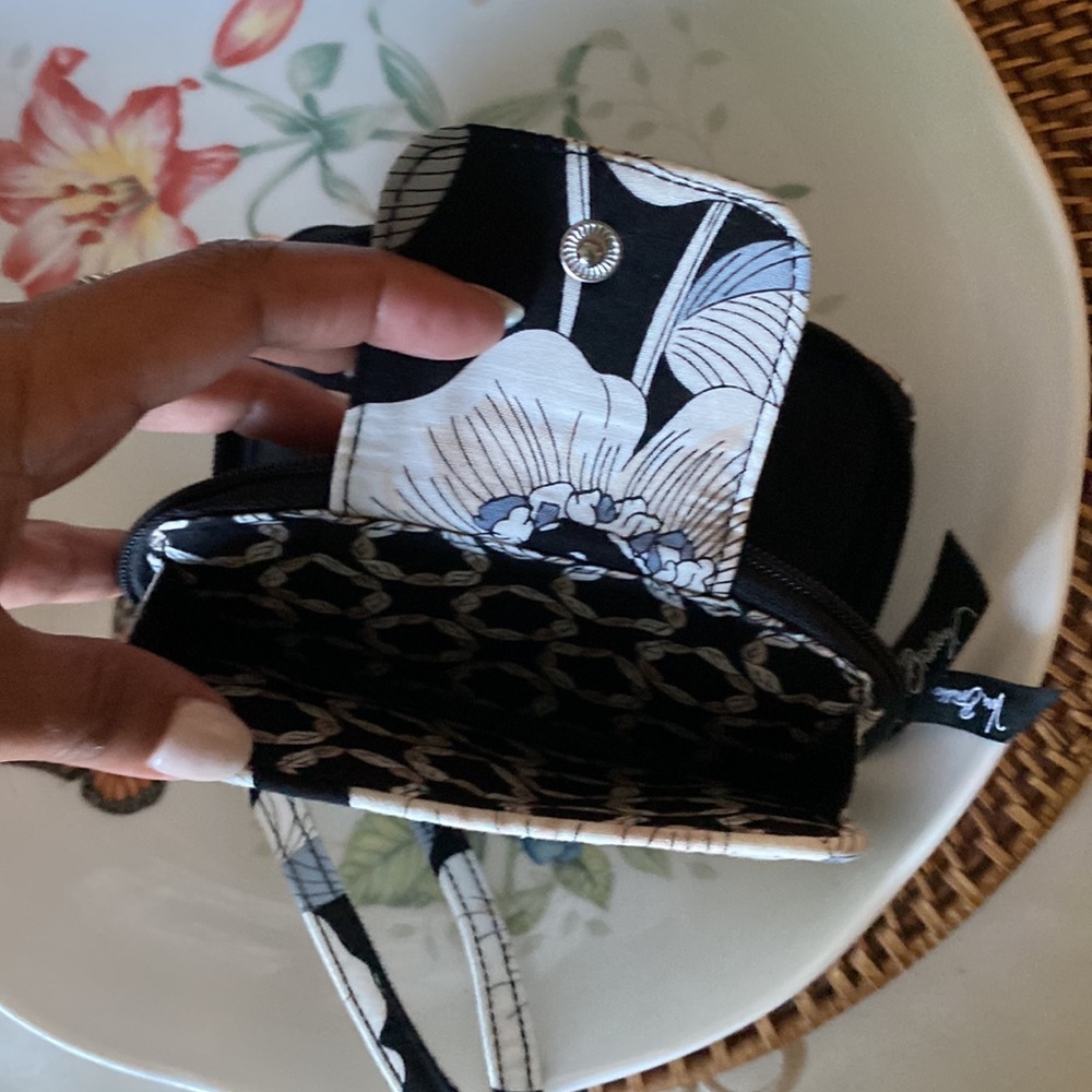 🌻SALE 🌻Phone / card case - Picture 4 of 6